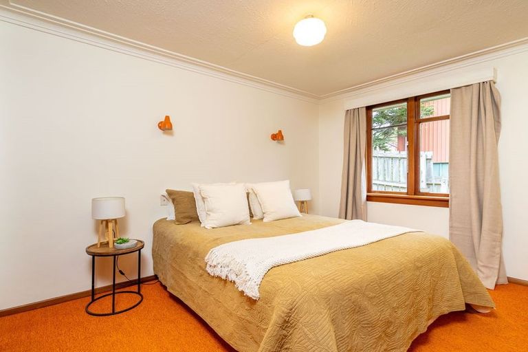 Photo of property in 32 Kaikorai Valley Road, Kaikorai, Dunedin, 9010