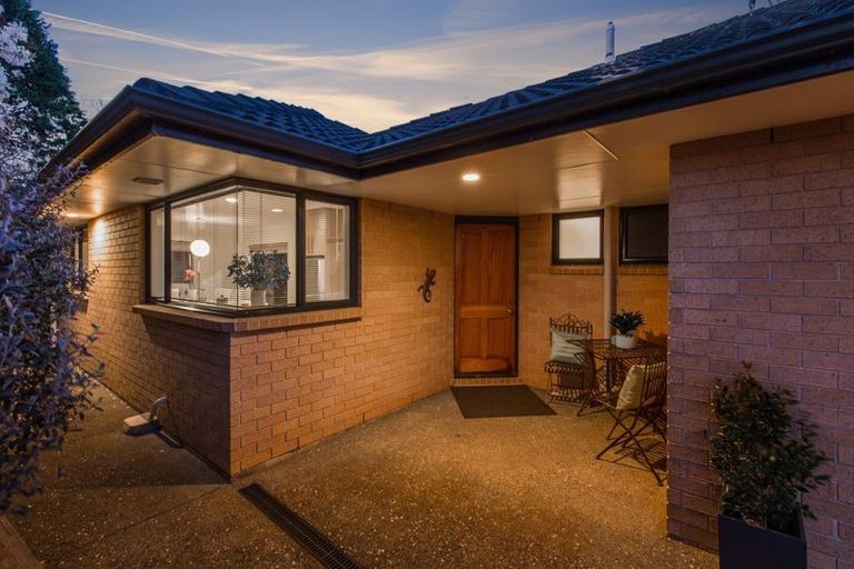 Photo of property in 26a Andrew Road, Howick, Auckland, 2010