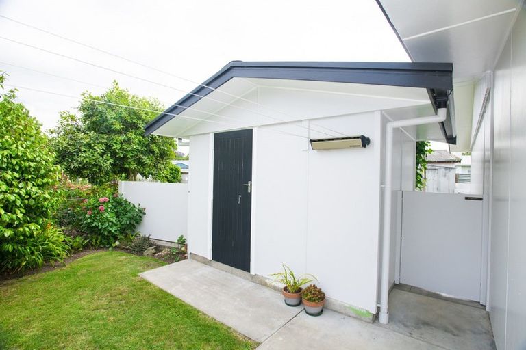 Photo of property in 15 Emily Street, Riverdale, Gisborne, 4010