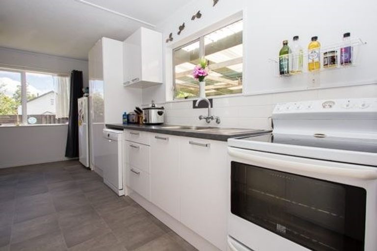 Photo of property in 43b Enfield Street, Nawton, Hamilton, 3200