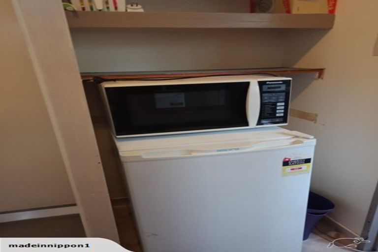 Photo of property in 53 Hawker Street, Mount Victoria, Wellington, 6011