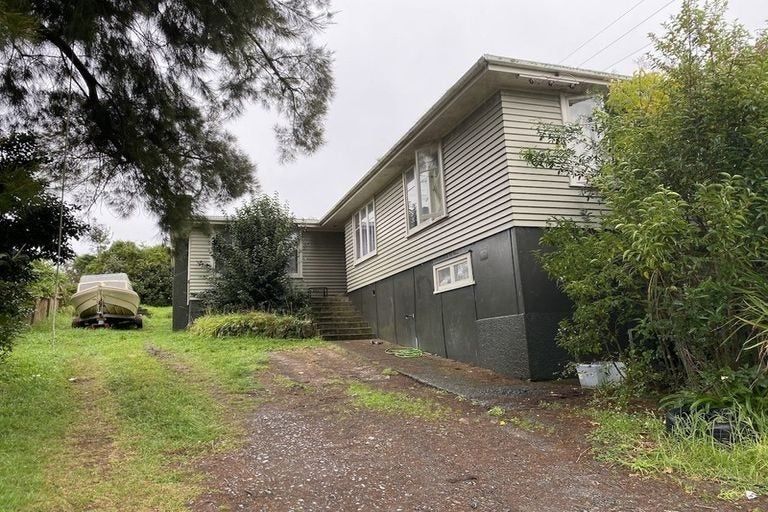 Photo of property in 43 Ambler Avenue, Glen Eden, Auckland, 0602