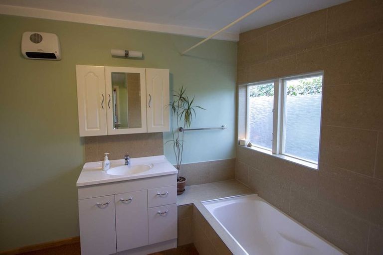 Photo of property in 34 Chichester Street, Woolston, Christchurch, 8023