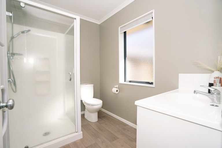 Photo of property in 35 Farringdon Avenue, Rototuna North, Hamilton, 3210