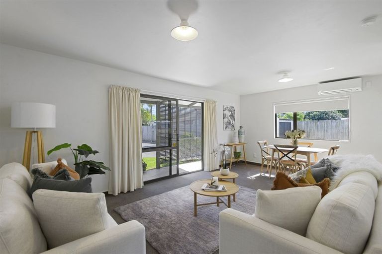 Photo of property in 2/70 Milton Street, Somerfield, Christchurch, 8024