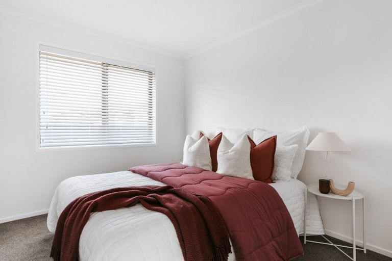 Photo of property in 27 Silver Fern Lane, Papamoa, 3118