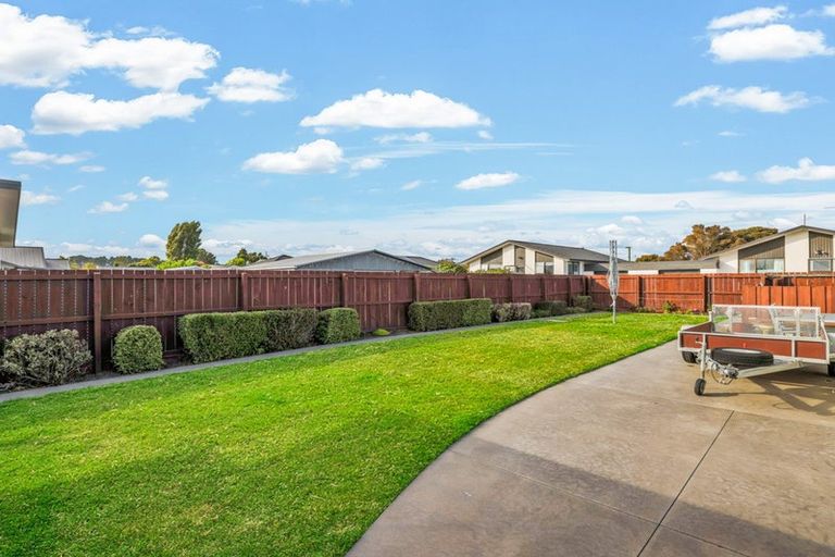 Photo of property in 16 Ottawa Road, Wainoni, Christchurch, 8061