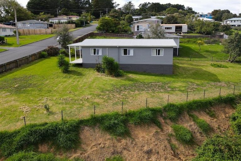 Photo of property in 36 Johnston Road, Kawakawa, 0210