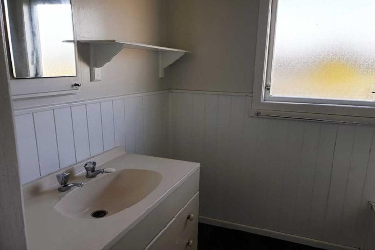 Photo of property in 51 Liverpool Crescent, Flaxmere, Hastings, 4120