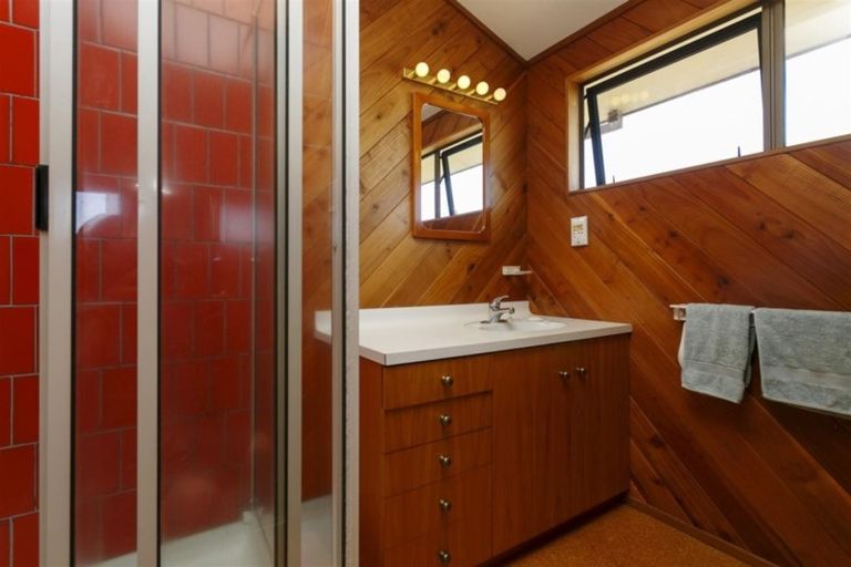 Photo of property in 20 Golders Place, Richmond Heights, Taupo, 3330