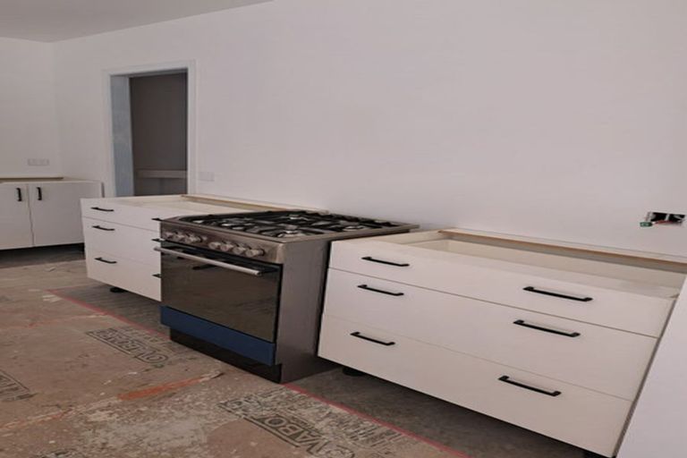 Photo of property in 10 Station Road, Coalgate, 7673