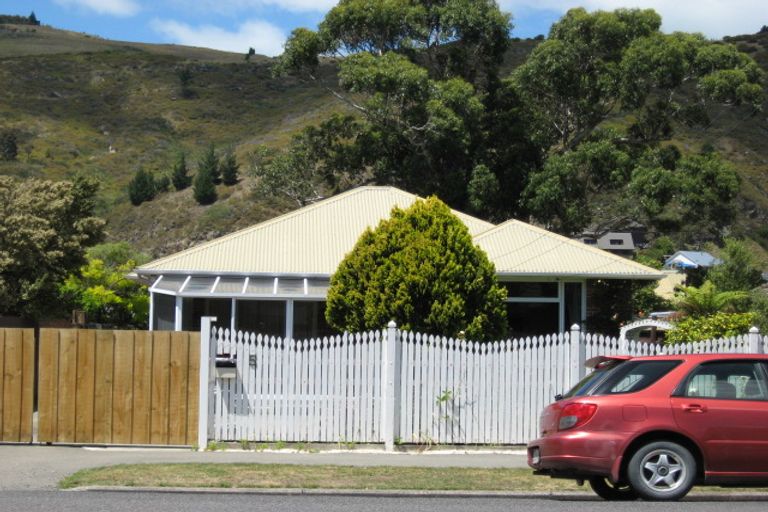 Photo of property in 5 Van Asch Street, Sumner, Christchurch, 8081