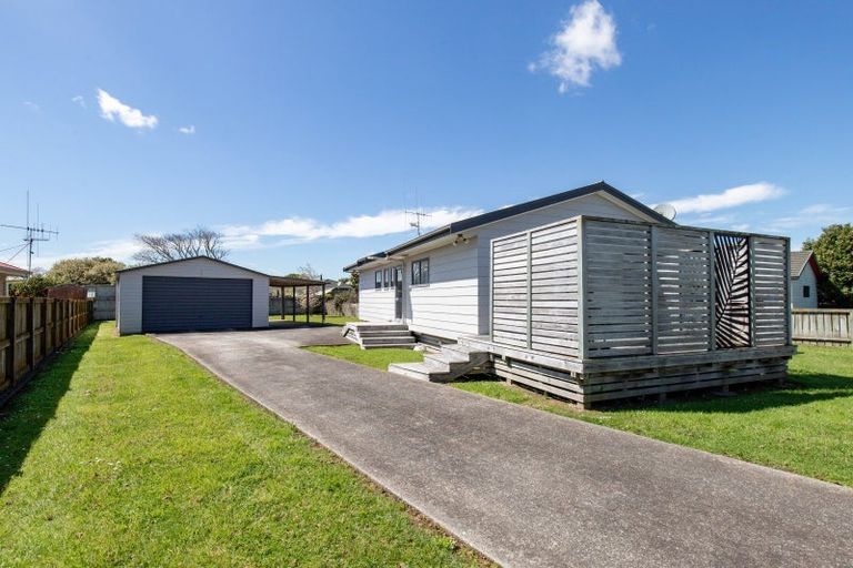 Photo of property in 3 Madgwick Place, Ngatea, 3503