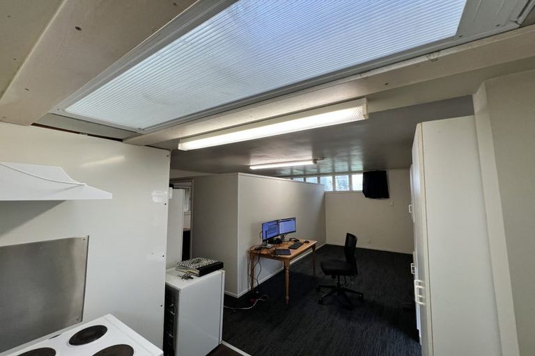 Photo of property in 72 Hall Avenue, Otahuhu, Auckland, 1062