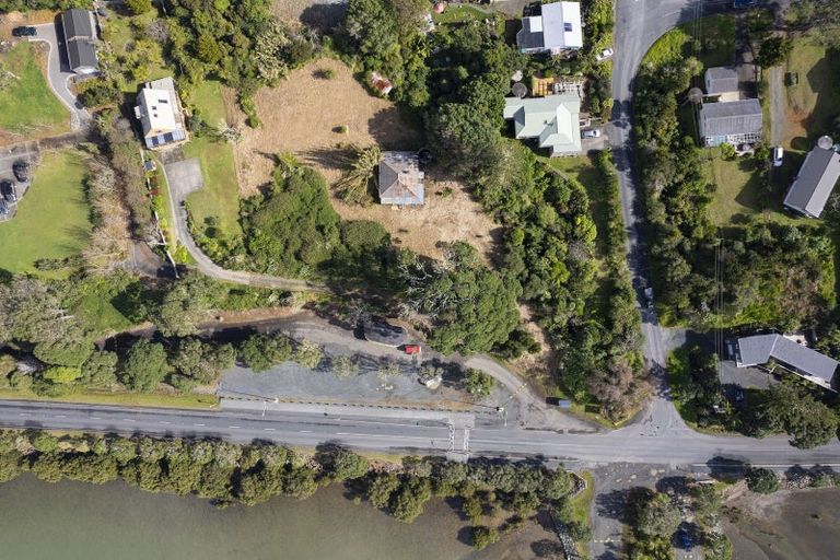 Photo of property in 36 Waterfront Drive, Mangonui, 0420