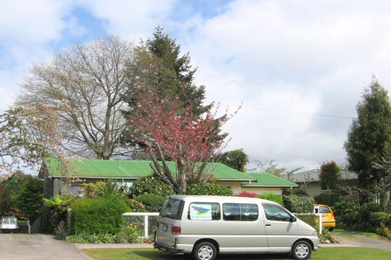 Photo of property in 1/27 Sunset Street, Hilltop, Taupo, 3330