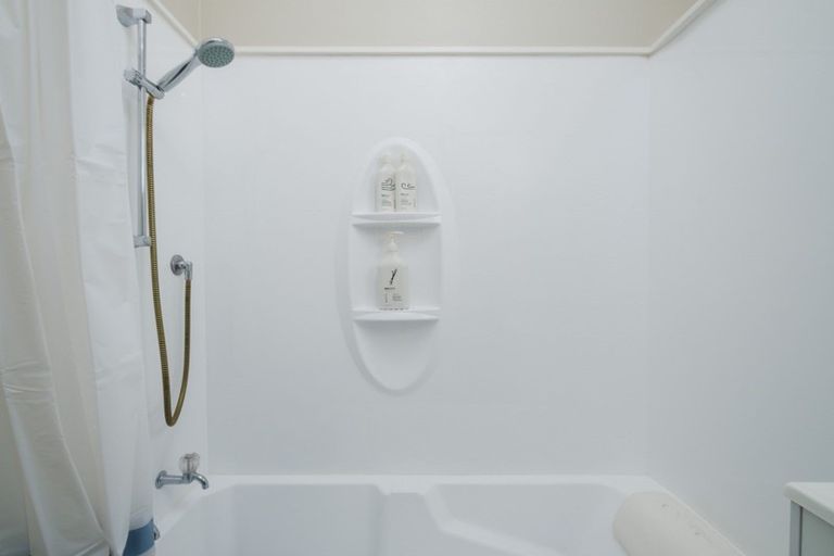 Photo of property in 11 Tukura Road, Inner Kaiti, Gisborne, 4010