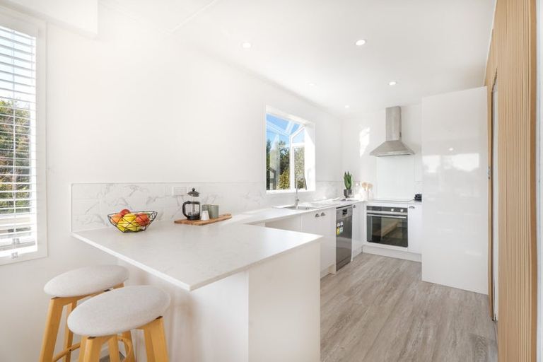 Photo of property in 45 Lomita Road, Johnsonville, Wellington, 6037