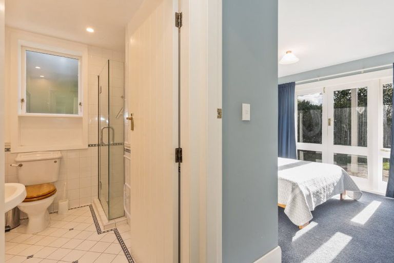 Photo of property in 123 Hackthorne Road, Cashmere, Christchurch, 8022