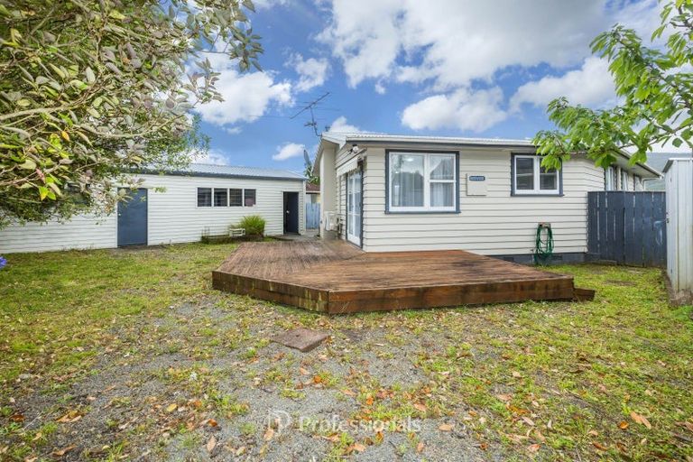 Photo of property in 26 Oregon Drive, Maoribank, Upper Hutt, 5018