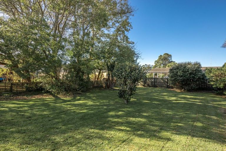 Photo of property in 19 Russell Street, Westport, 7825