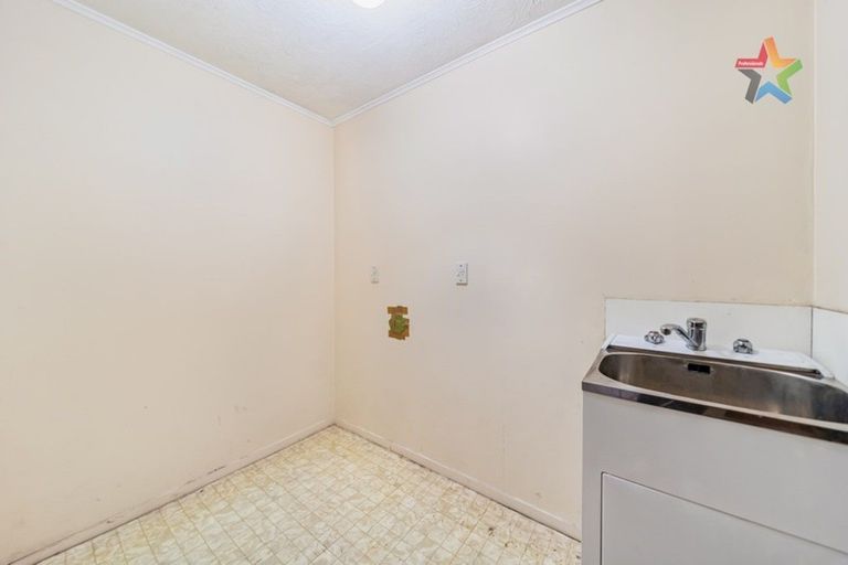 Photo of property in 236 Major Drive, Kelson, Lower Hutt, 5010