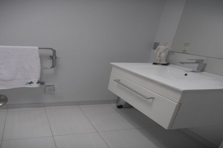 Photo of property in 46 Caulfield Avenue, Halswell, Christchurch, 8025