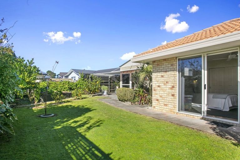 Photo of property in 111 Everitt Crescent, Whangamata, 3620