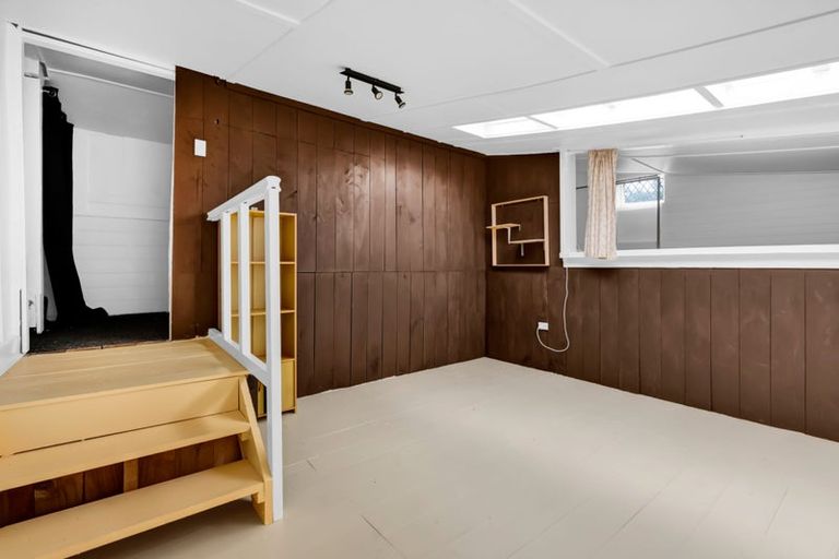 Photo of property in 96 Bridge Street, Eltham, 4322