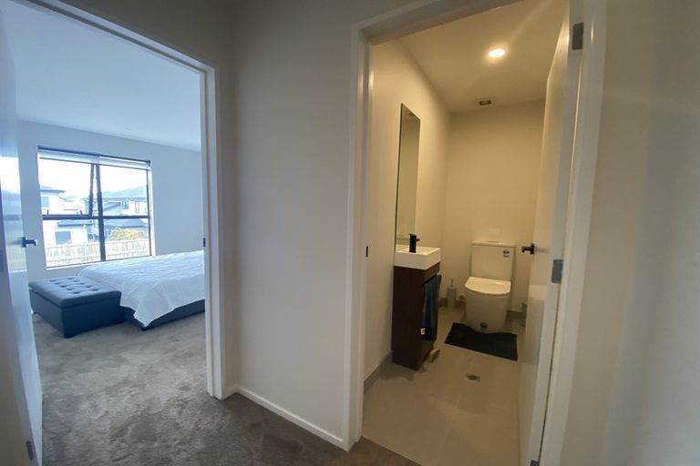 Photo of property in 124 Totara Road, Whenuapai, Auckland, 0618