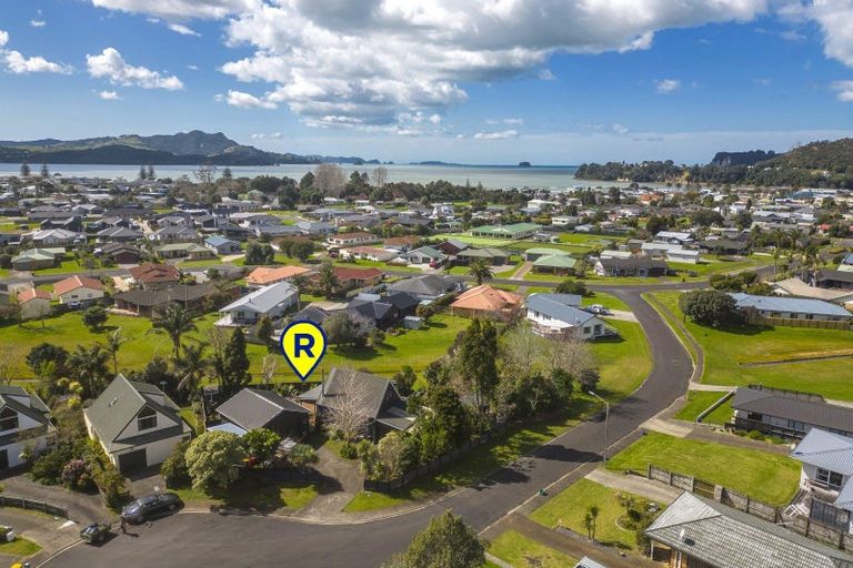 Photo of property in 10 Impala Place, Whitianga, 3510