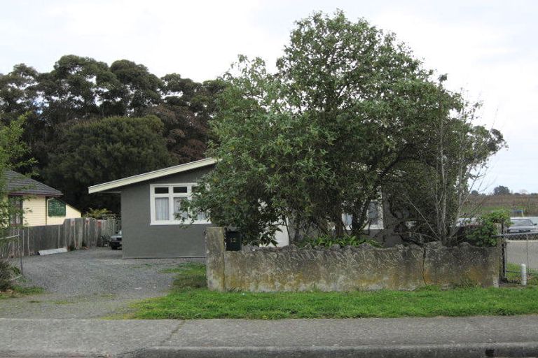 Photo of property in 12 Shrimpton Road, Haumoana, 4102