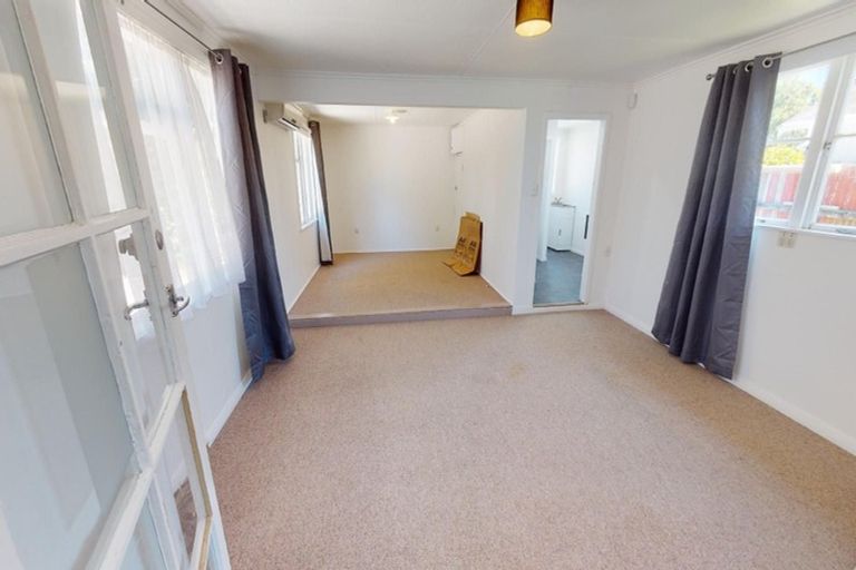 Photo of property in 26 Limbrick Street, Terrace End, Palmerston North, 4410