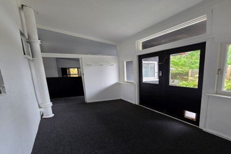 Photo of property in 172 Kawaha Point Road, Kawaha Point, Rotorua, 3010