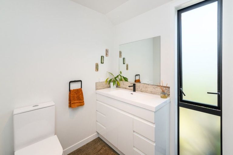 Photo of property in 114 Halcombe Road, Feilding, 4775