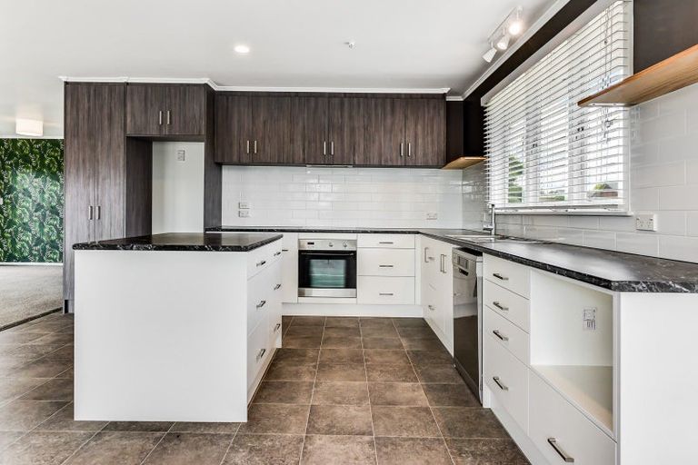 Photo of property in 94 Shakespeare Street, Leamington, Cambridge, 3432