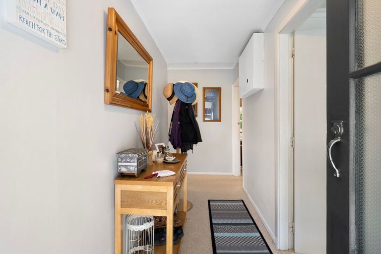 Photo of property in 9 Kennedy Drive, Levin, 5510