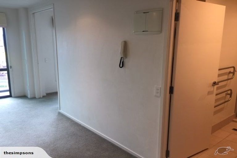 Photo of property in The Docks Apartments, 230/6 Dockside Lane, Auckland Central, Auckland, 1010