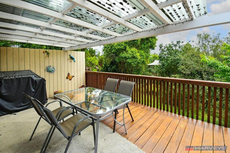 Photo of property in 32 Grande Vue Road, Hillpark, Auckland, 2102