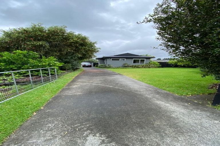 Photo of property in 20 Lipton Grove, Opaheke, Papakura, 2113
