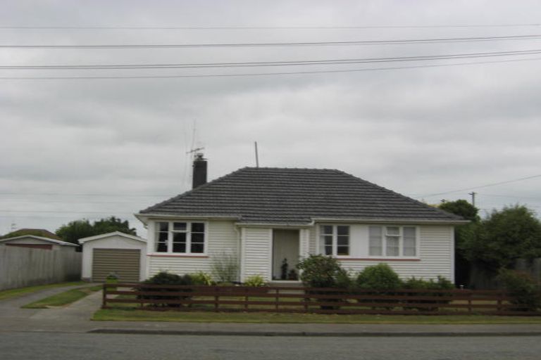 Photo of property in 32 Ormsby Street, Temuka, 7920