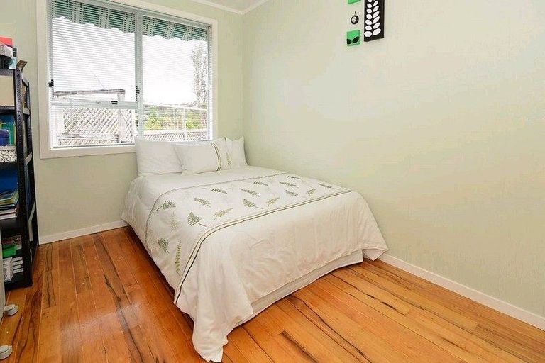 Photo of property in 38 Alexander Avenue, Torbay, Auckland, 0630