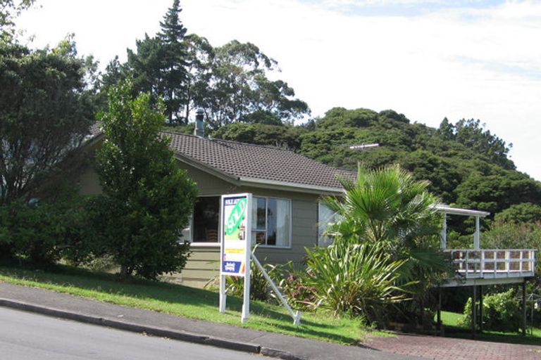 Photo of property in 36 Redwood Drive, Massey, Auckland, 0614