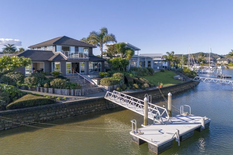 Photo of property in 19 Aquila Drive, Whitianga, 3510