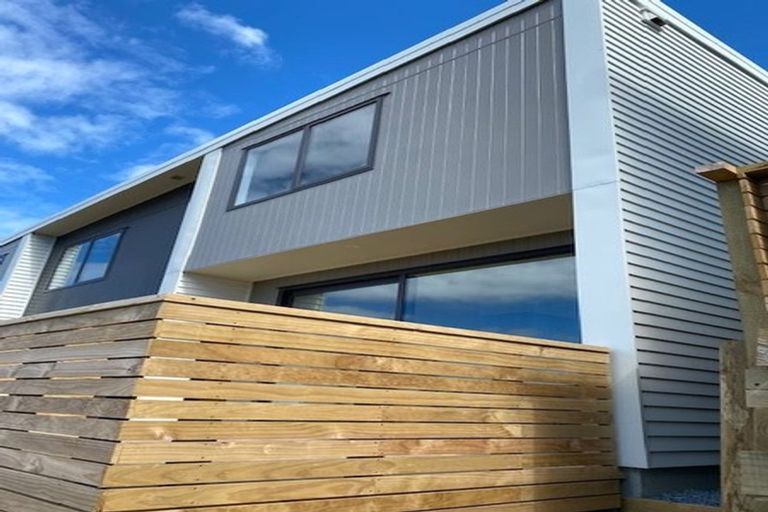 Photo of property in 7/52 High Street, Island Bay, Wellington, 6023