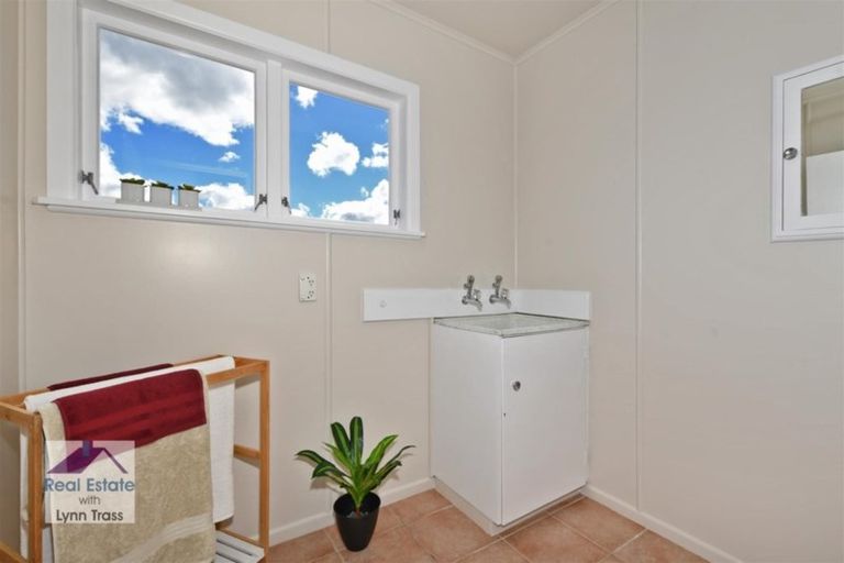 Photo of property in 96 Old Onerahi Road, Onerahi, Whangarei, 0110