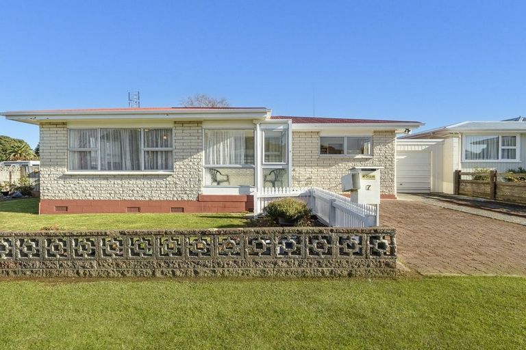 Photo of property in 7a Crescent Road, Otumoetai, Tauranga, 3110