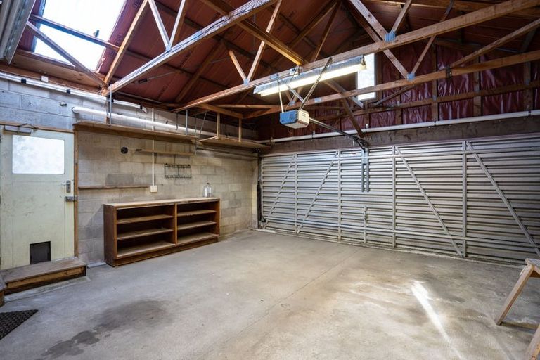 Photo of property in 109 Cliffs Road, Saint Clair, Dunedin, 9012