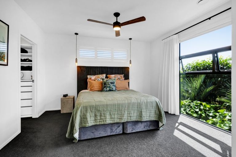 Photo of property in 8 Orite Drive, Welbourn, New Plymouth, 4310