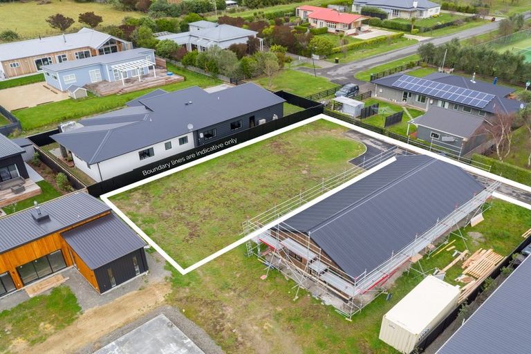 Photo of property in 7 Wilson Way, Martinborough, 5711